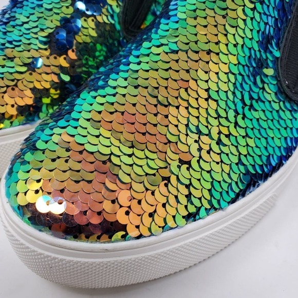 Aldo Women’s Jille Sequin Slip On Iridescent Blue Sneakers Sparkly Shiny - Picture 2 of 6